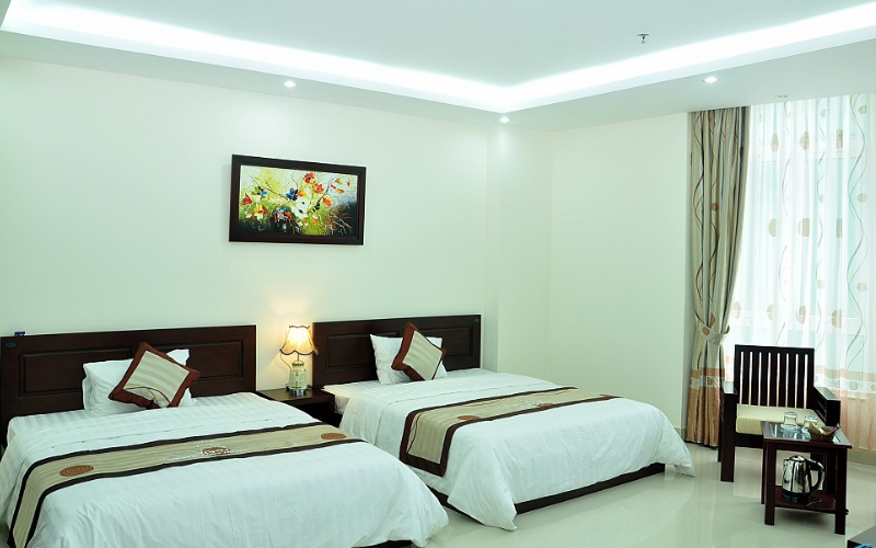 Khách sạn 2 sao
