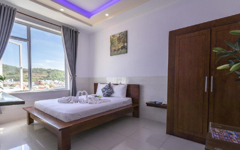 khách sạn bình dân
