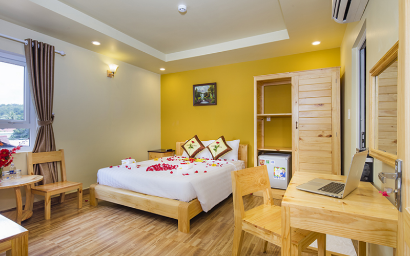khách sạn bình dân