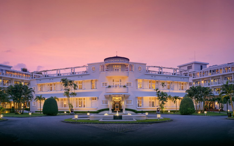 khách sạn luxury