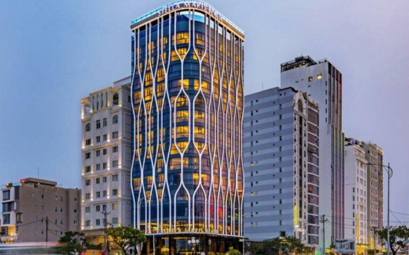 khách sạn gần biển